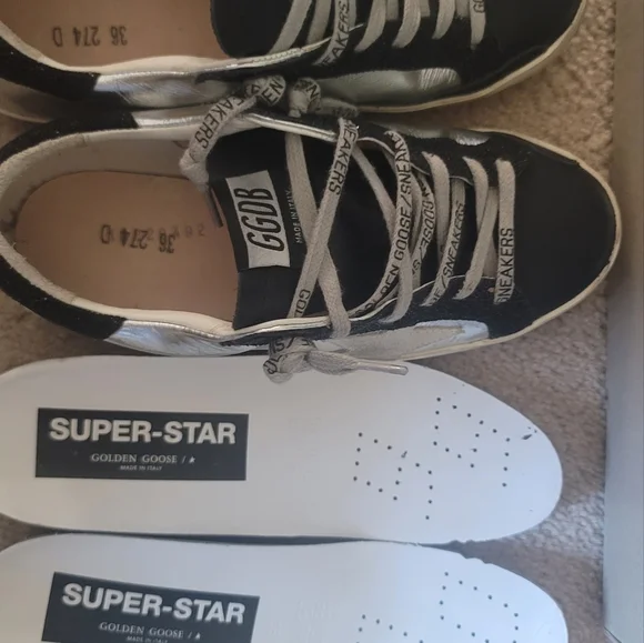 ❌️ SOLD ❌️ Golden Goose Superstar Sneakers (EU 36) - Picture 11 of 13
